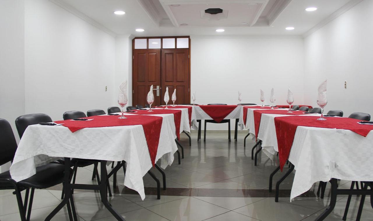 Aw Salitre Real Hotel Bogota