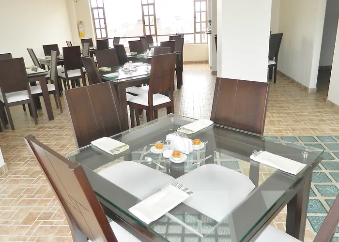 Aw Hotel Salitre Real