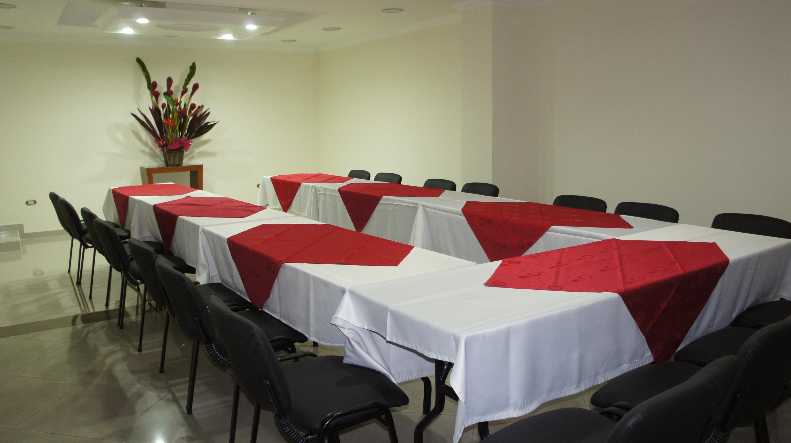 Aw Salitre Real Hotel