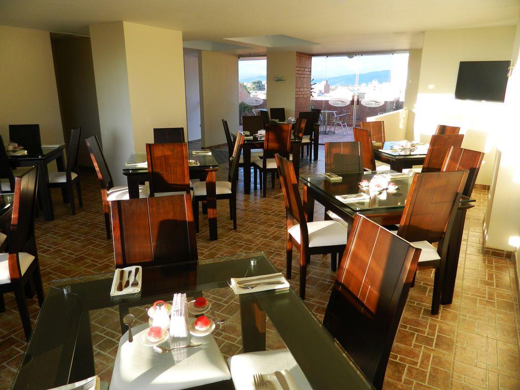 Hotel Aw Salitre Real Bogota